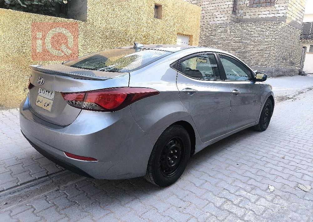 هيونداي النترا